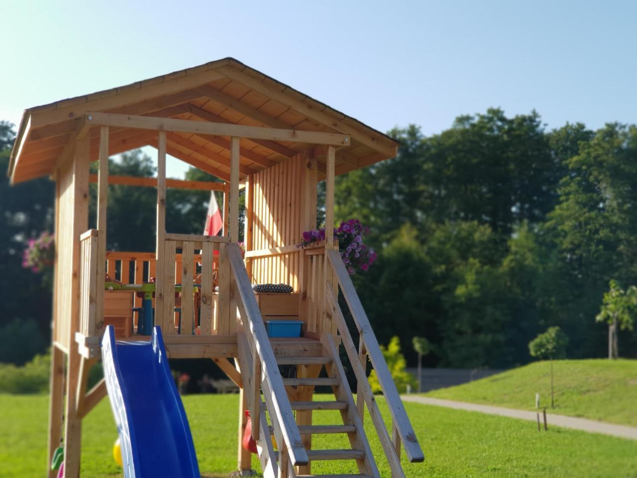 Hubertus Hotel Wola Rzedzinska ภายนอก รูปภาพ